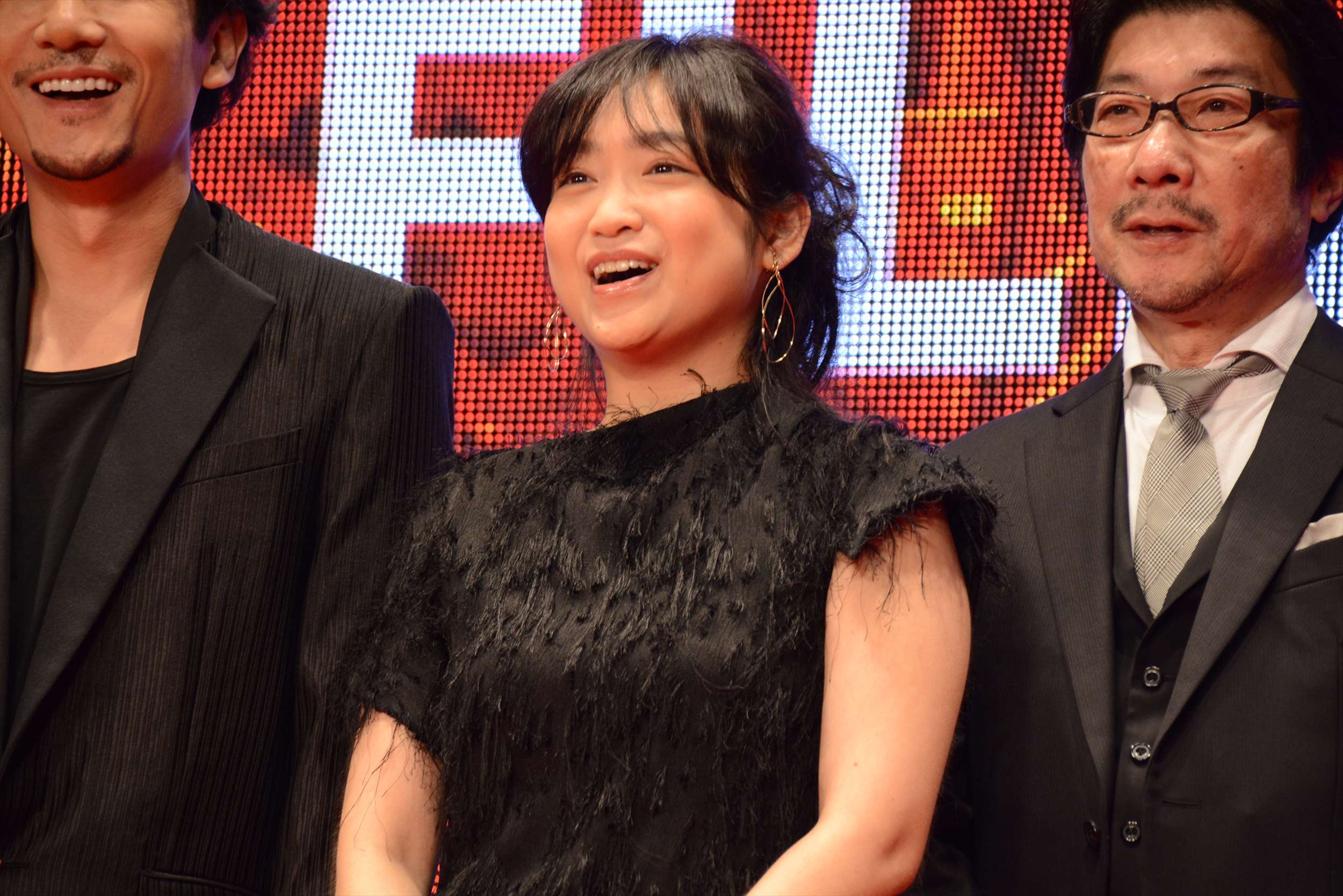 半世界剧照的剧照