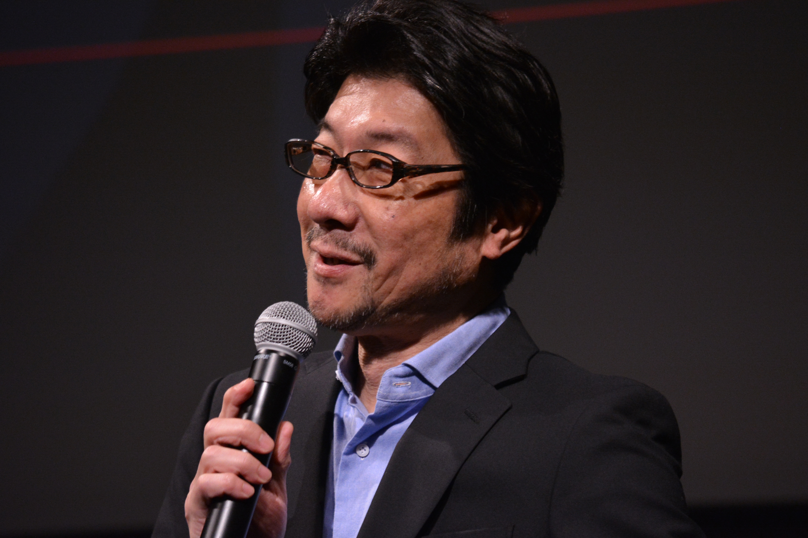 半世界剧照的剧照