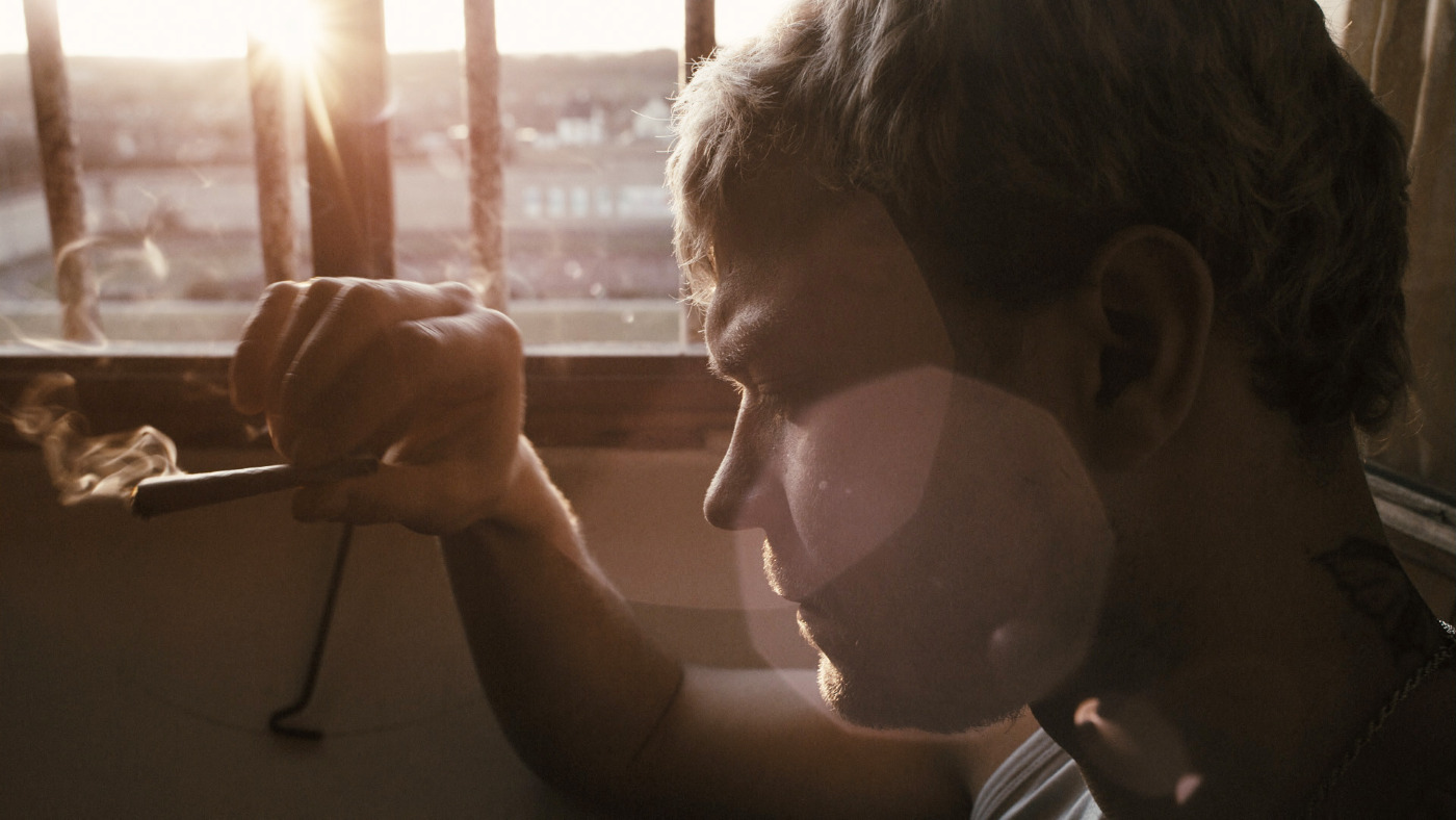 狱中困斗剧照的剧照