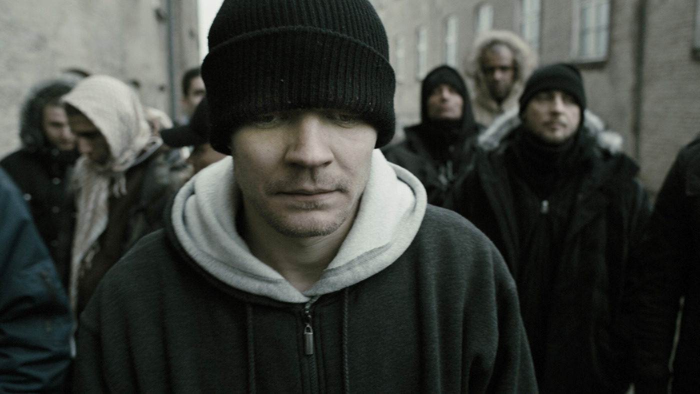 狱中困斗剧照的剧照