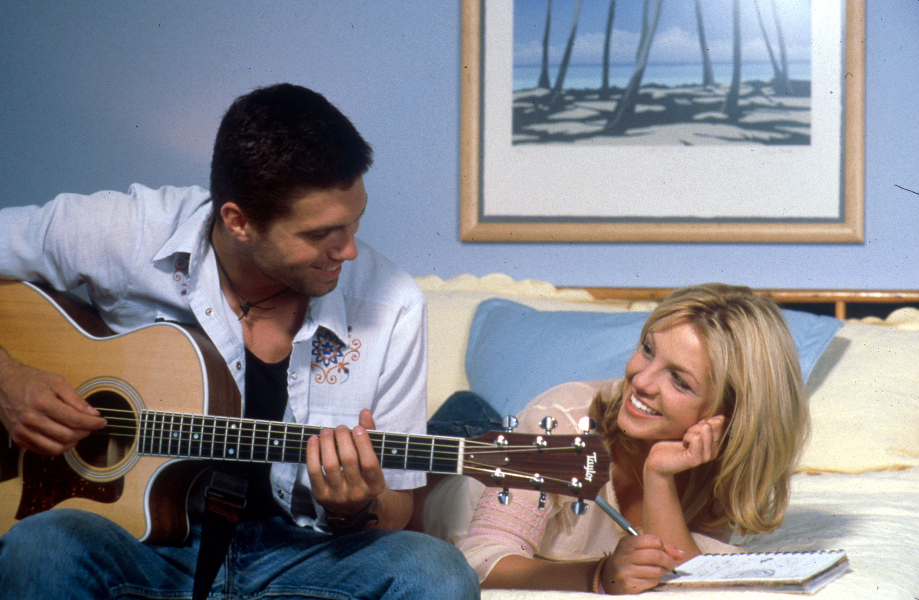 穿越乡间路剧照的剧照