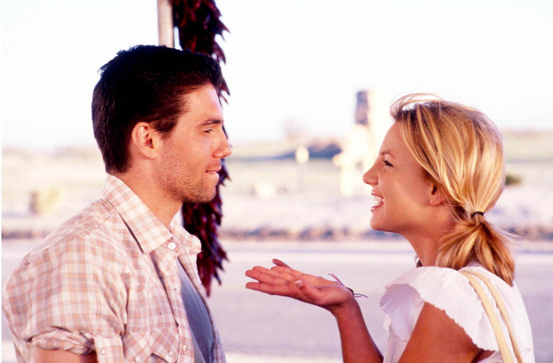 穿越乡间路剧照的剧照