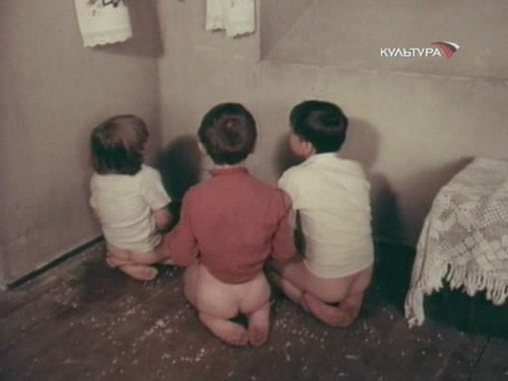 我是一个前哨基地的领导者剧照的剧照