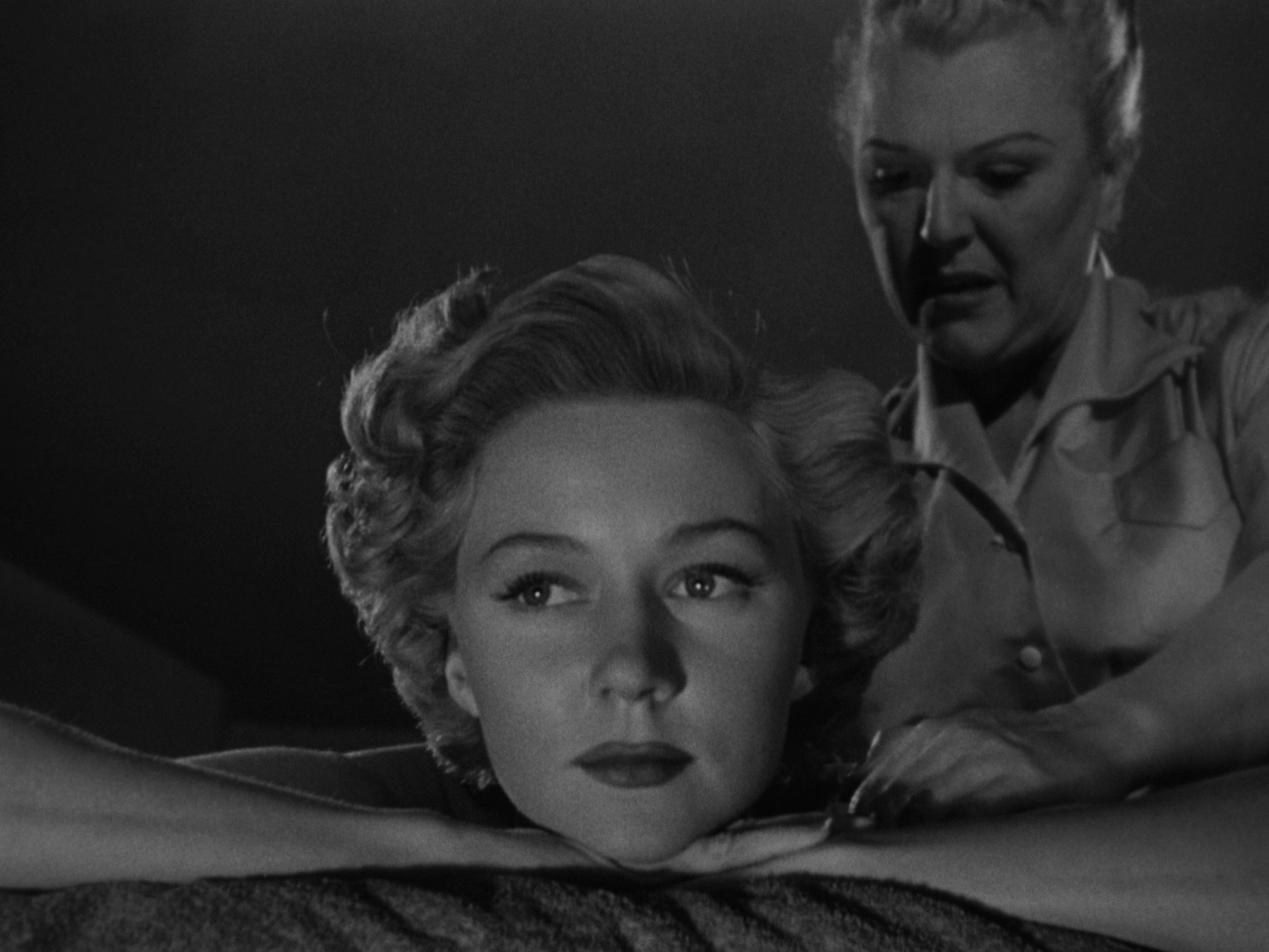 兰闺艳血剧照的剧照