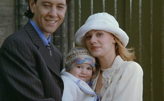 亲亲俏奶妈剧照的剧照