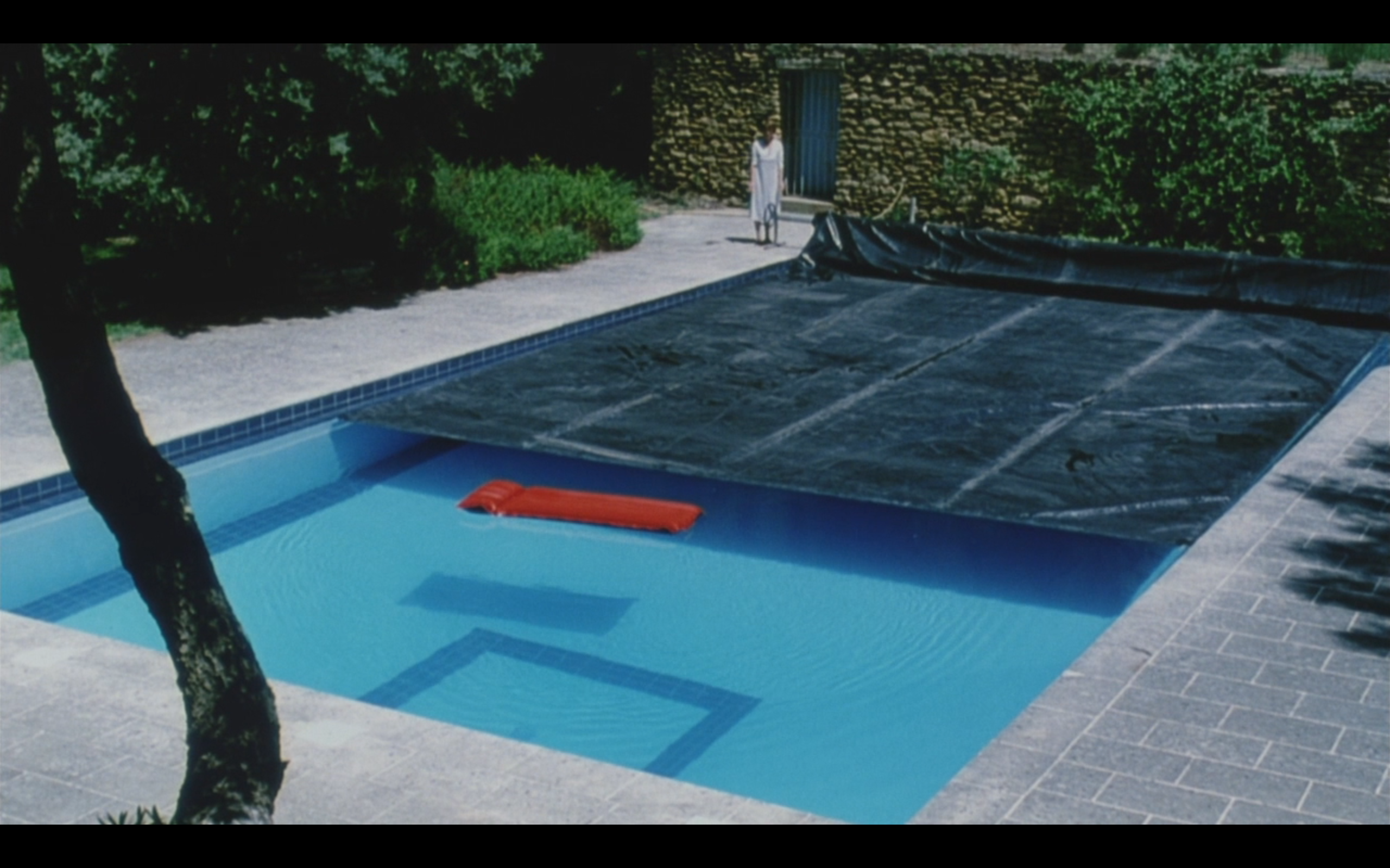 泳池情杀案剧照的剧照