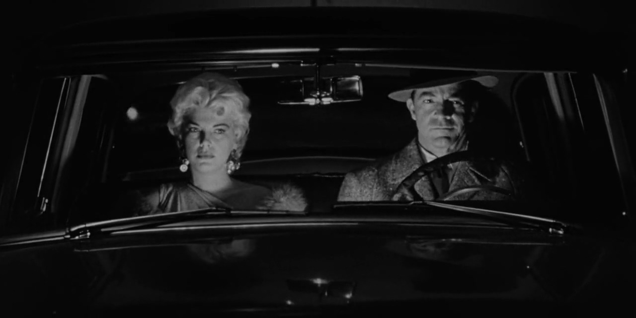 高度怀疑剧照的剧照