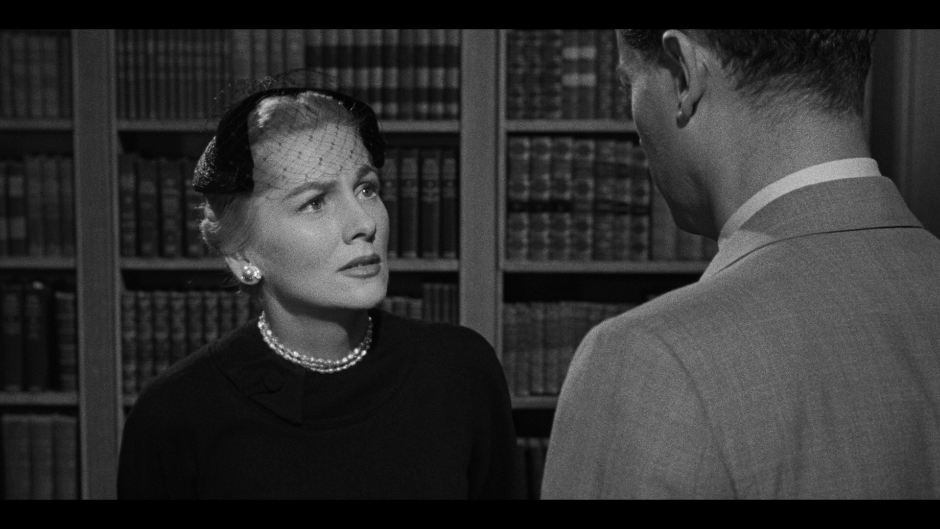 高度怀疑剧照的剧照