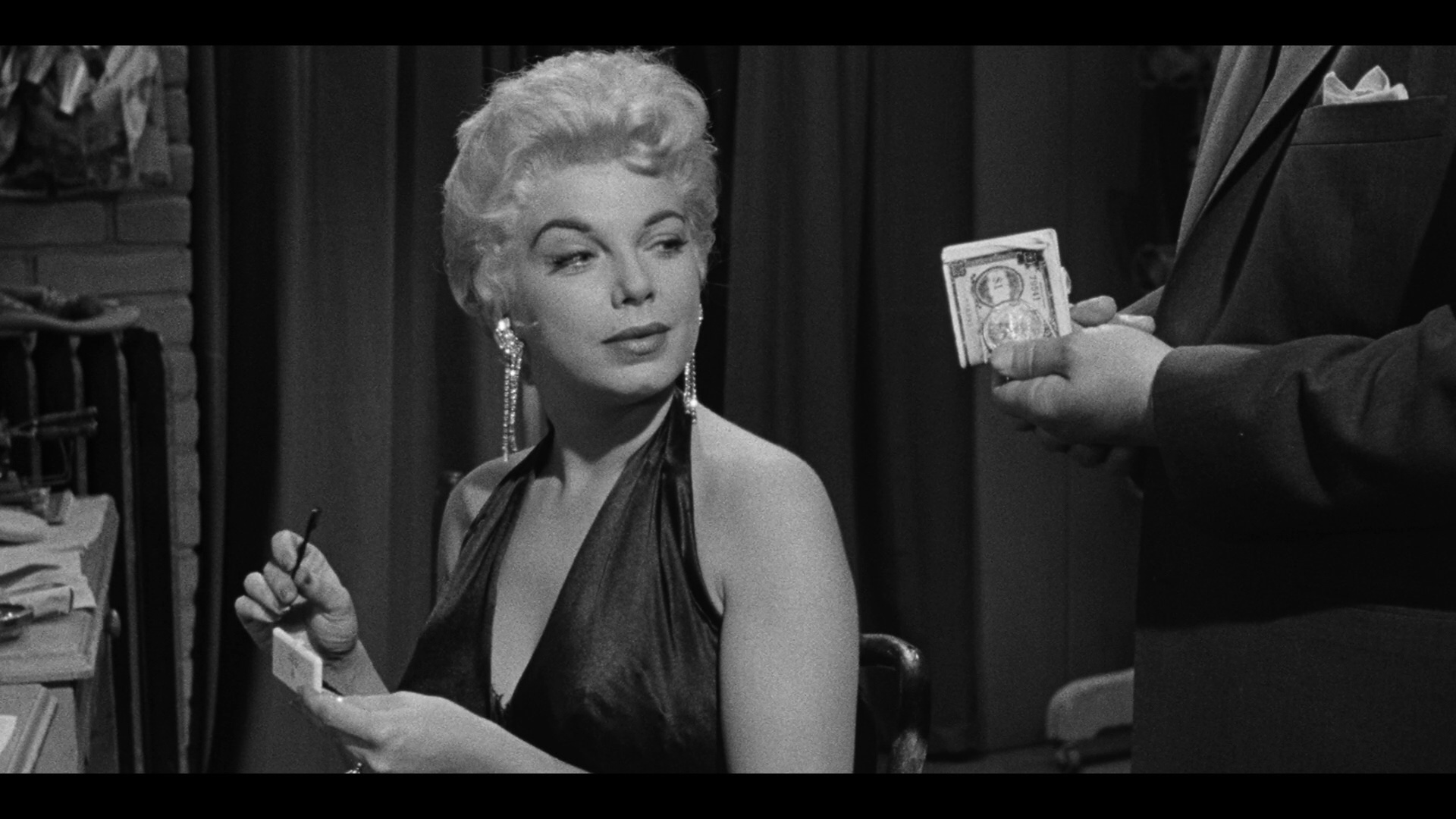 高度怀疑剧照的剧照