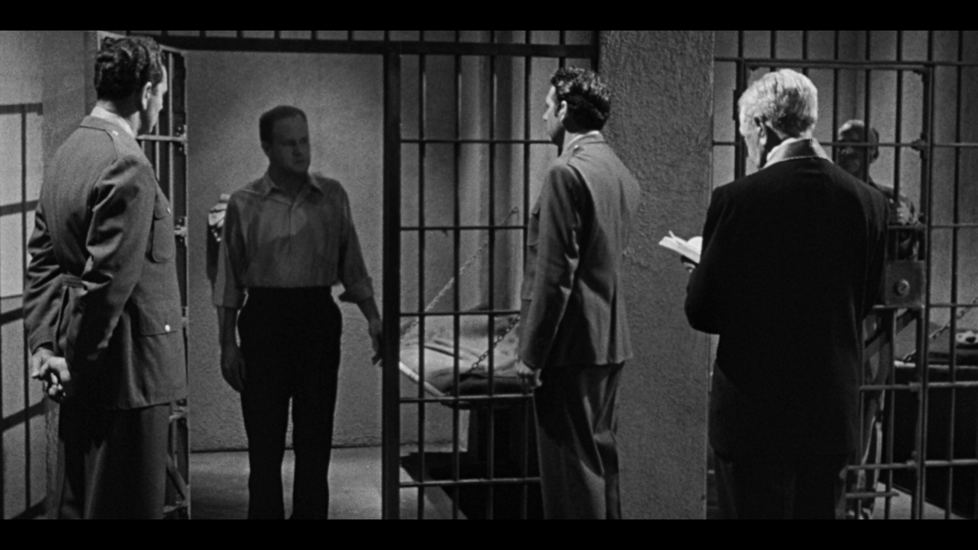 高度怀疑剧照的剧照