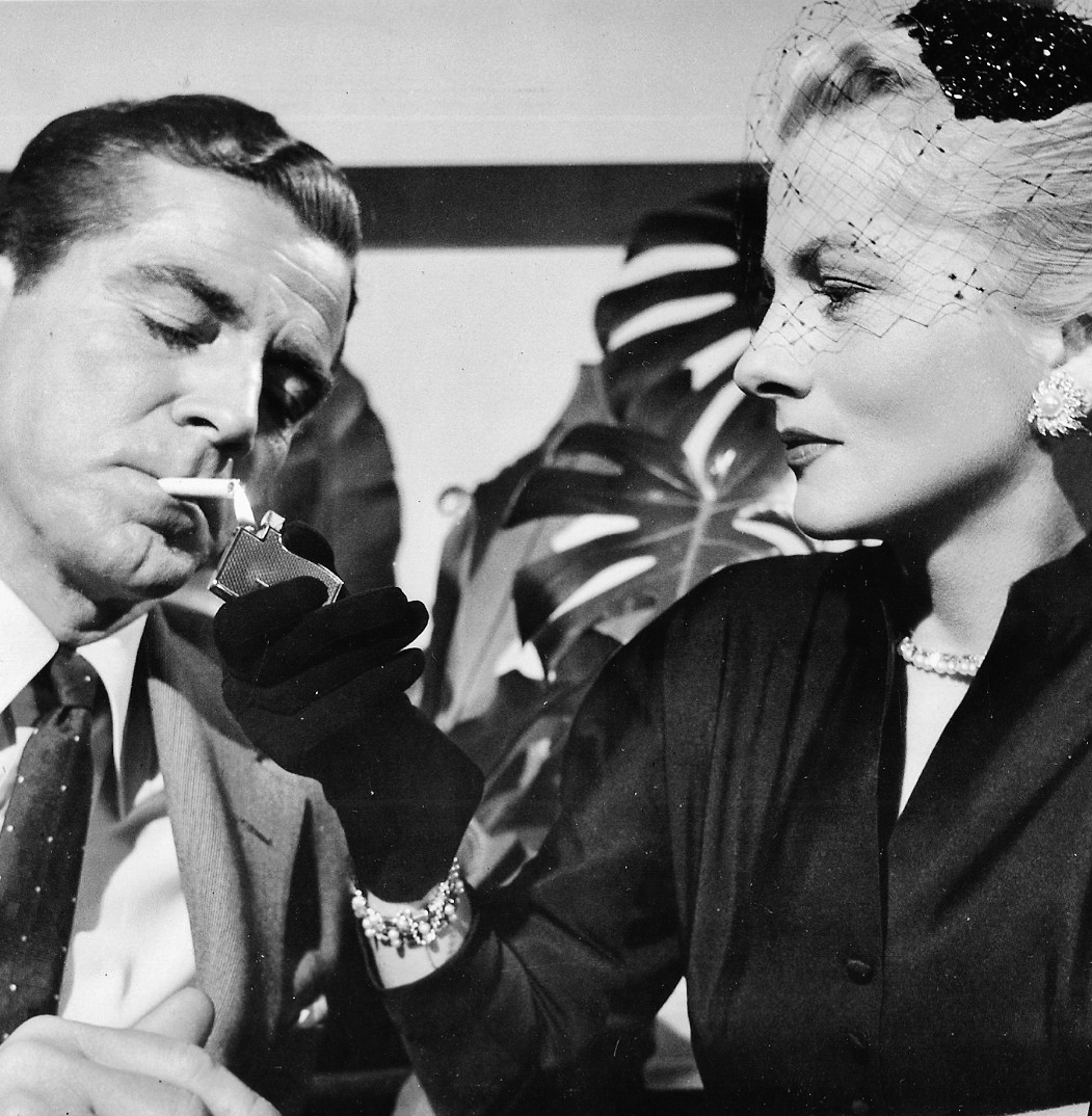 高度怀疑剧照的剧照