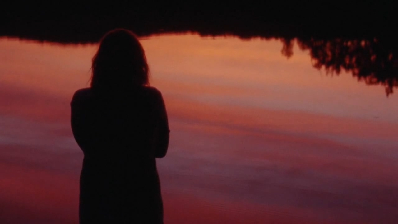 尘世女王剧照的剧照