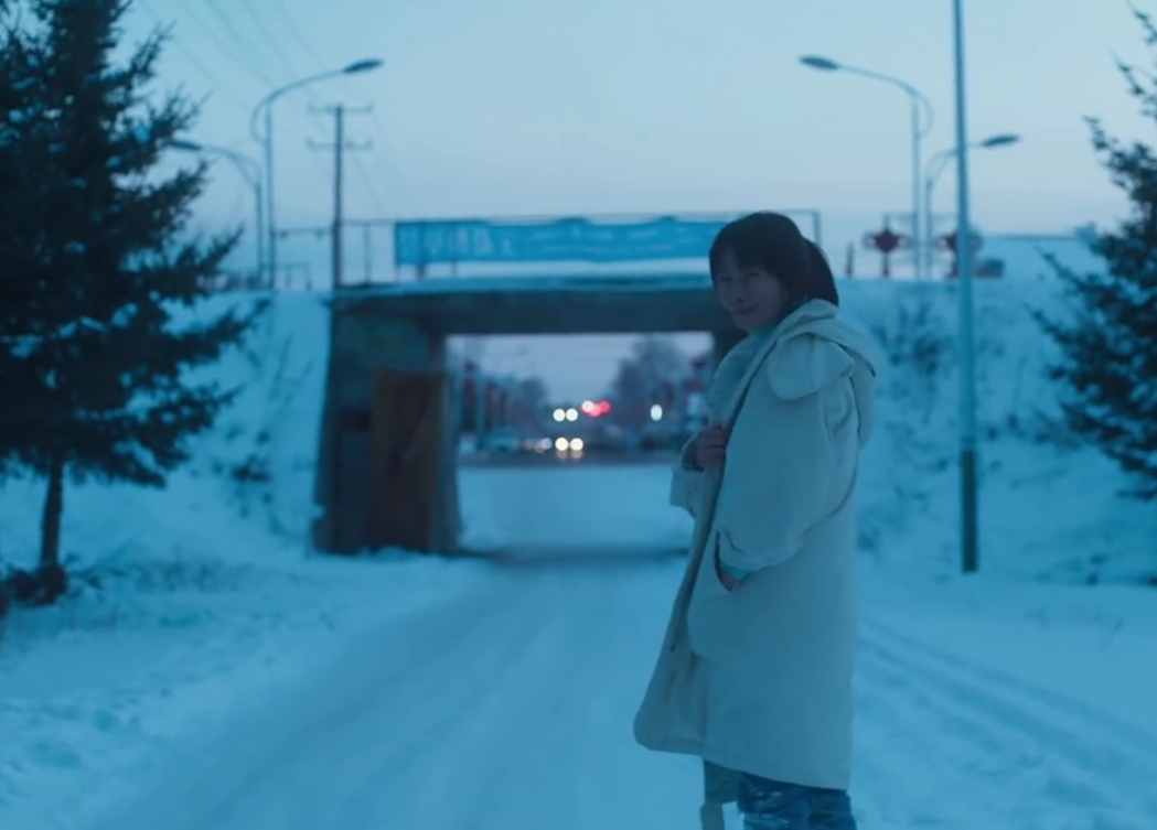 日光之下剧照的剧照