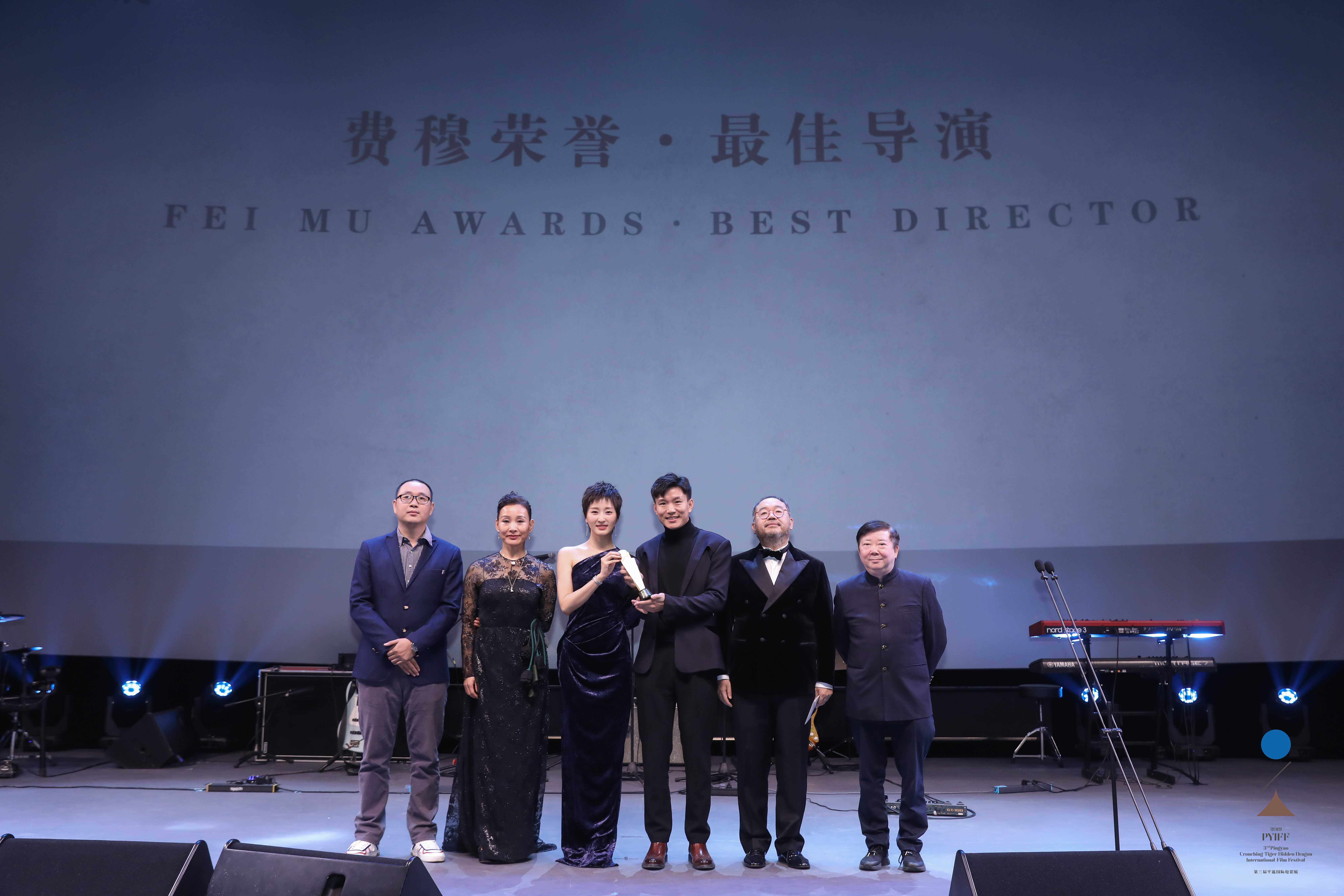 日光之下剧照的剧照