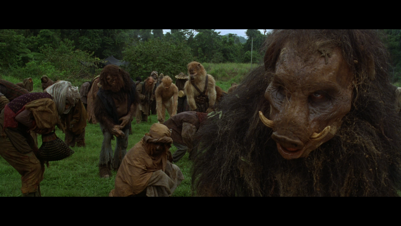 拦截人魔岛剧照的剧照