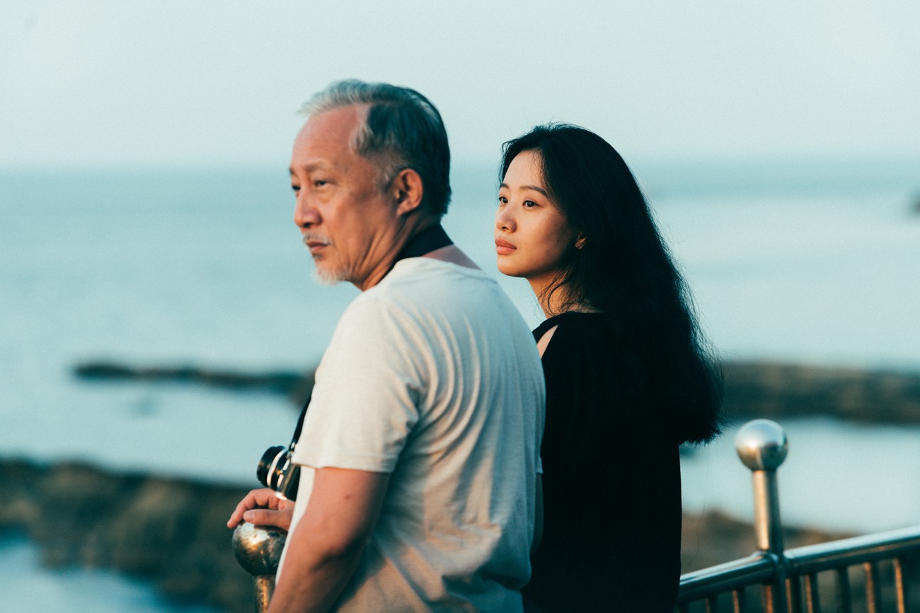 那个我最亲爱的陌生人剧照的剧照