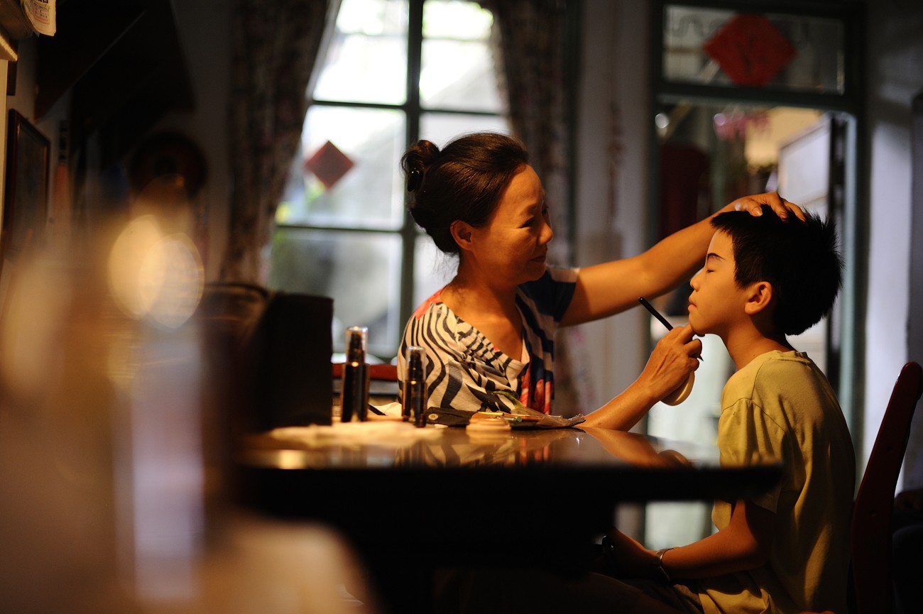 那个我最亲爱的陌生人剧照的剧照