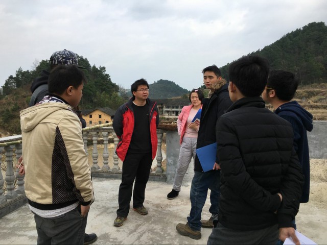 矮婆剧照的剧照