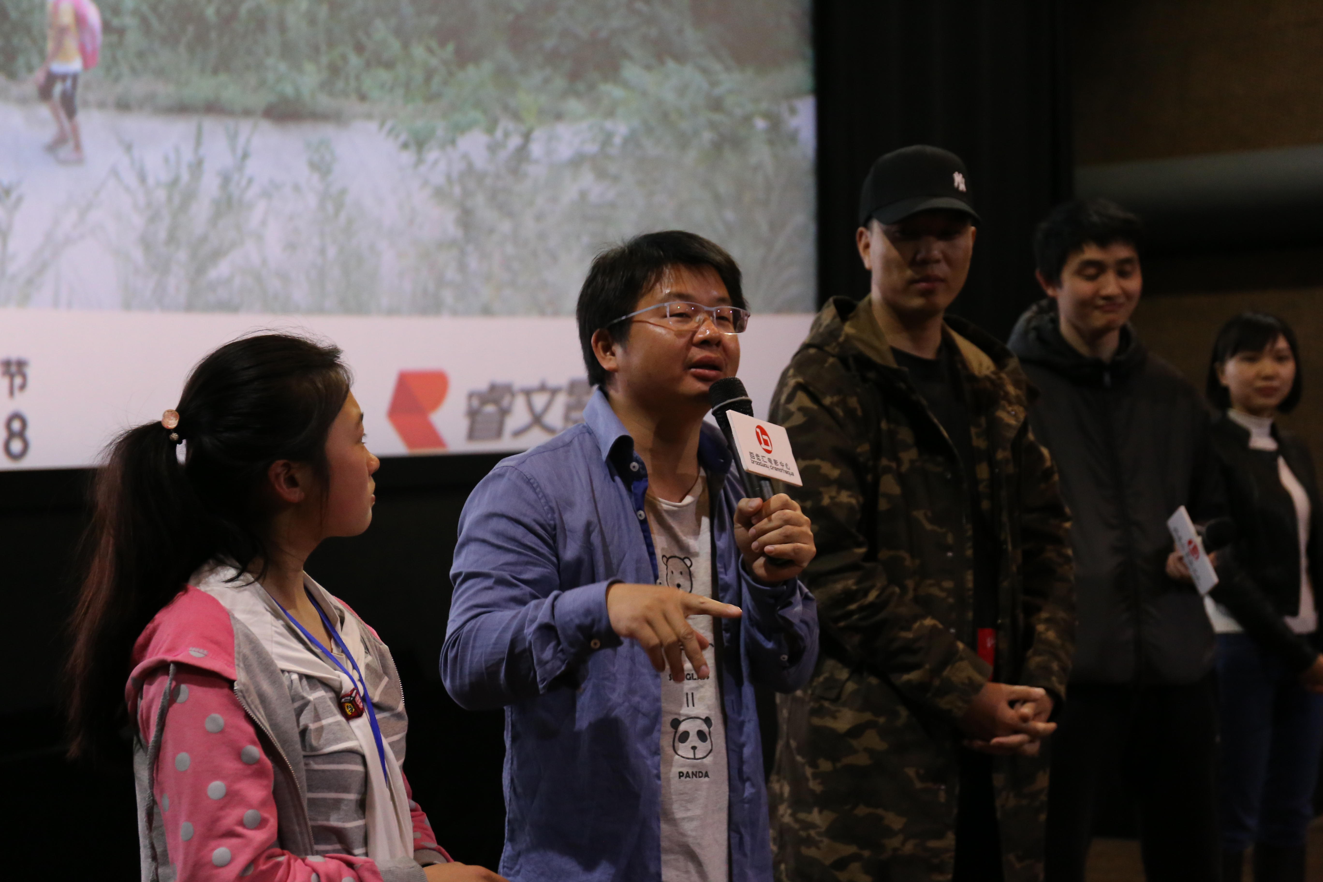 矮婆剧照的剧照