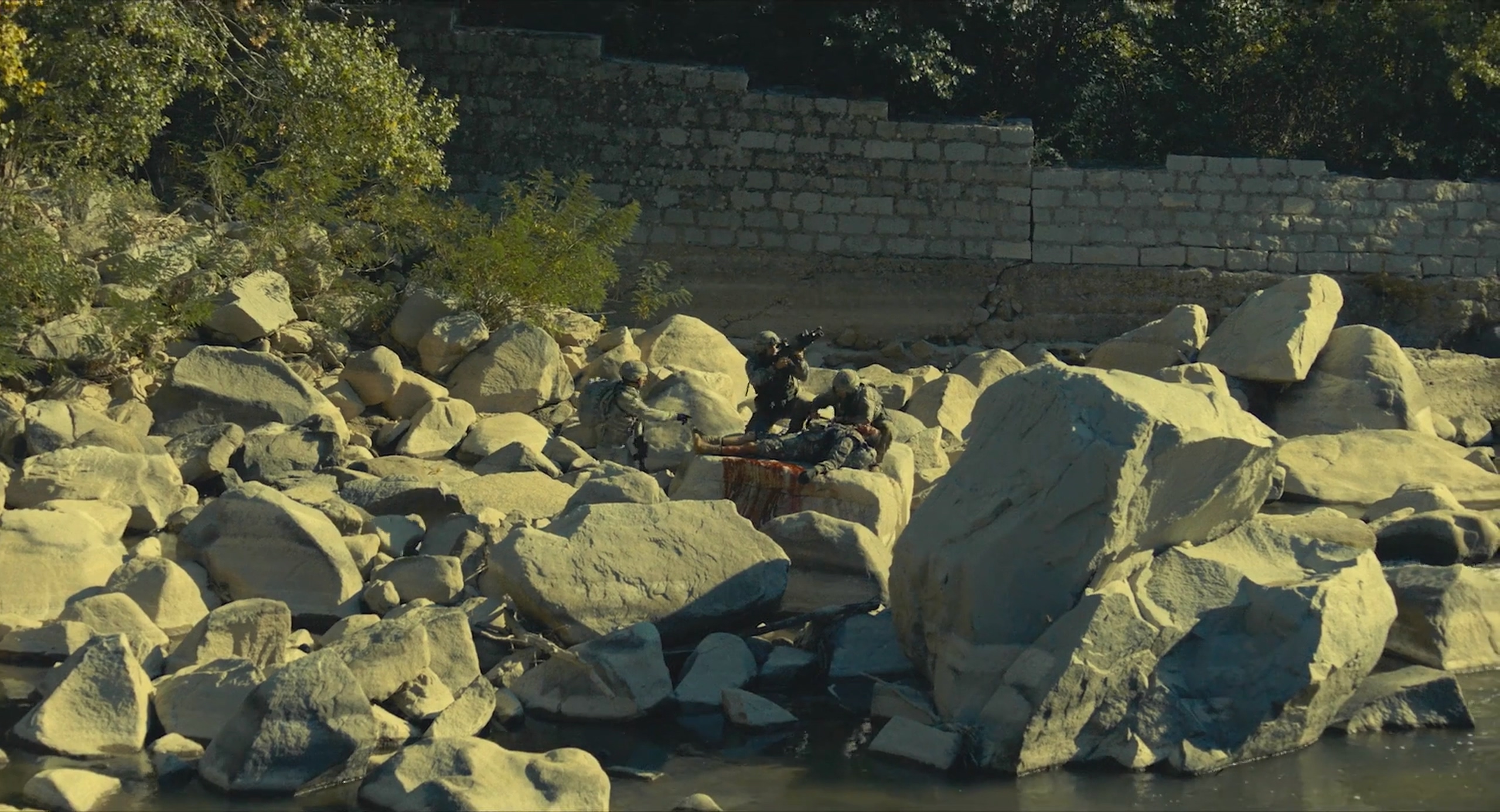 前哨剧照的剧照