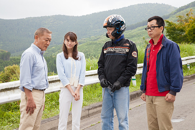 朝昼晩剧照的剧照