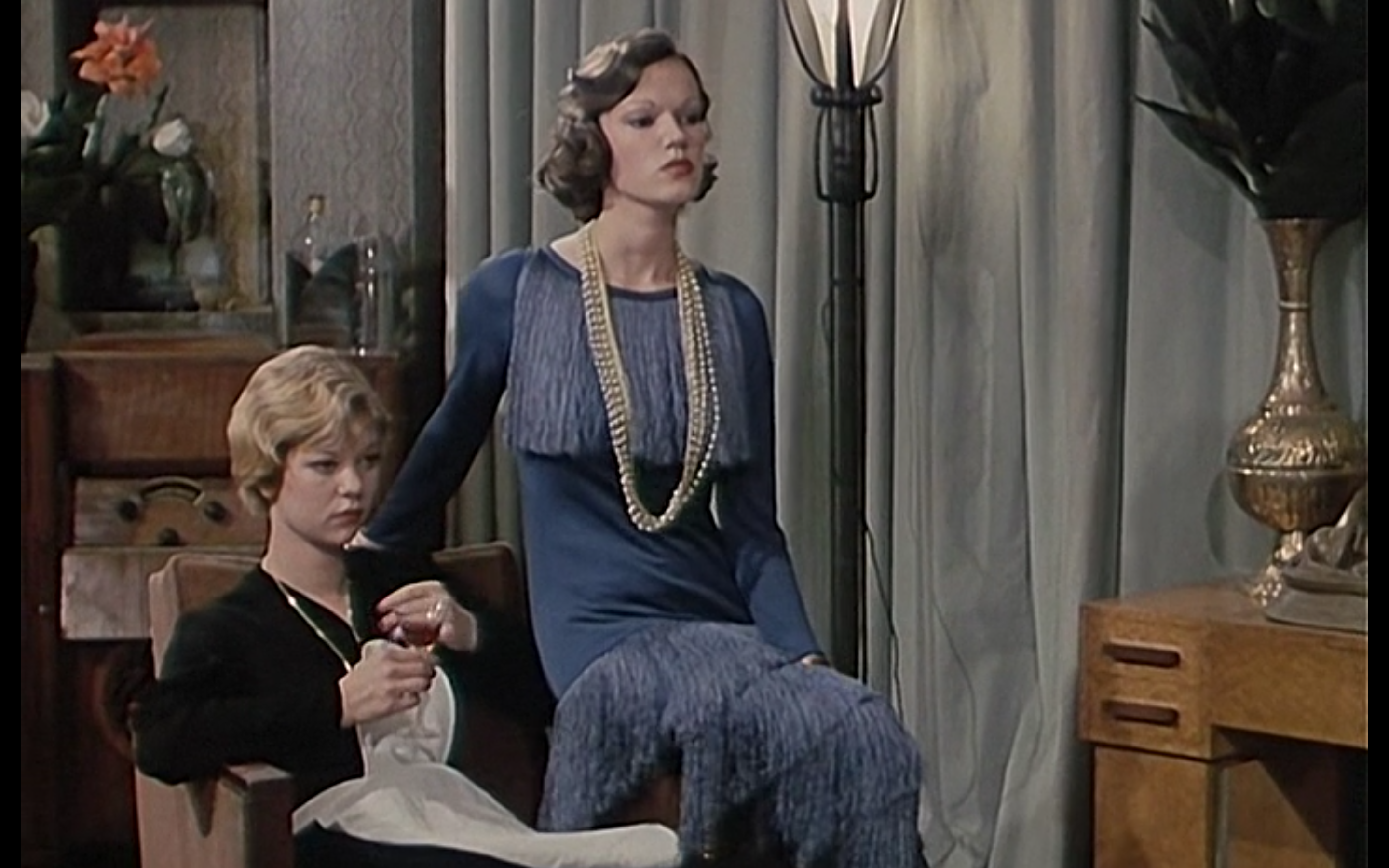 男爵夫人的调教剧照的剧照