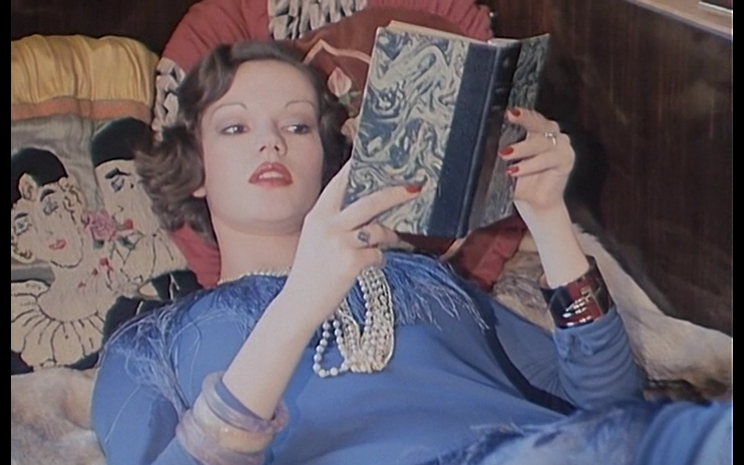 男爵夫人的调教剧照的剧照