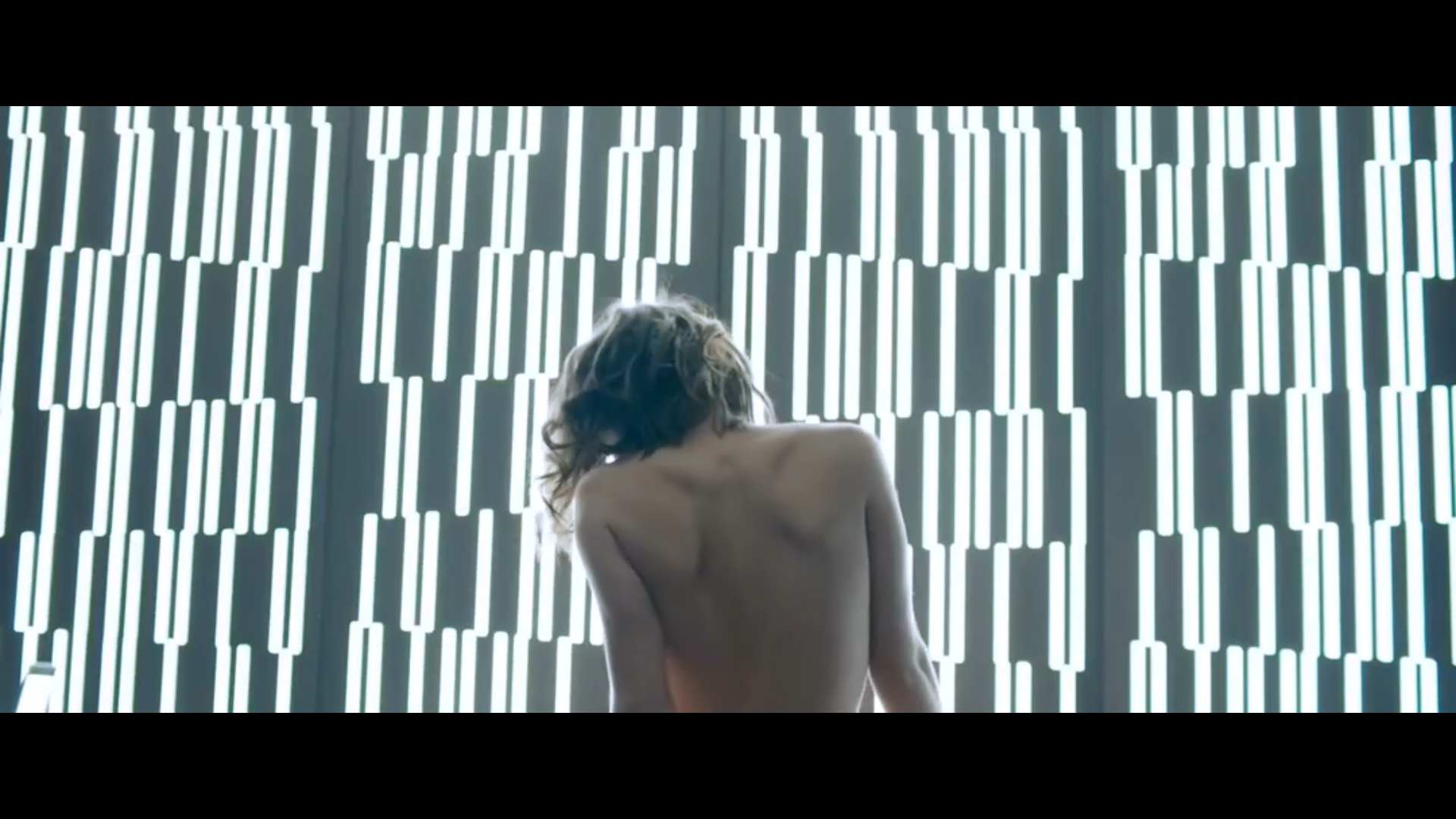 前哨基地剧照的剧照