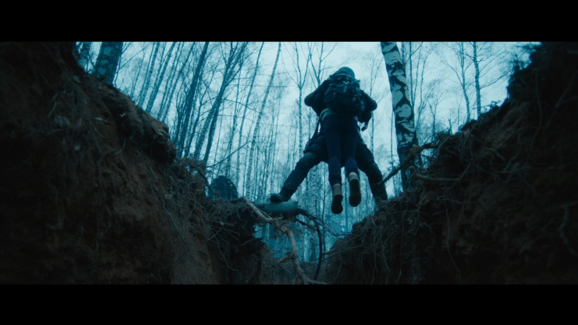 前哨基地剧照的剧照