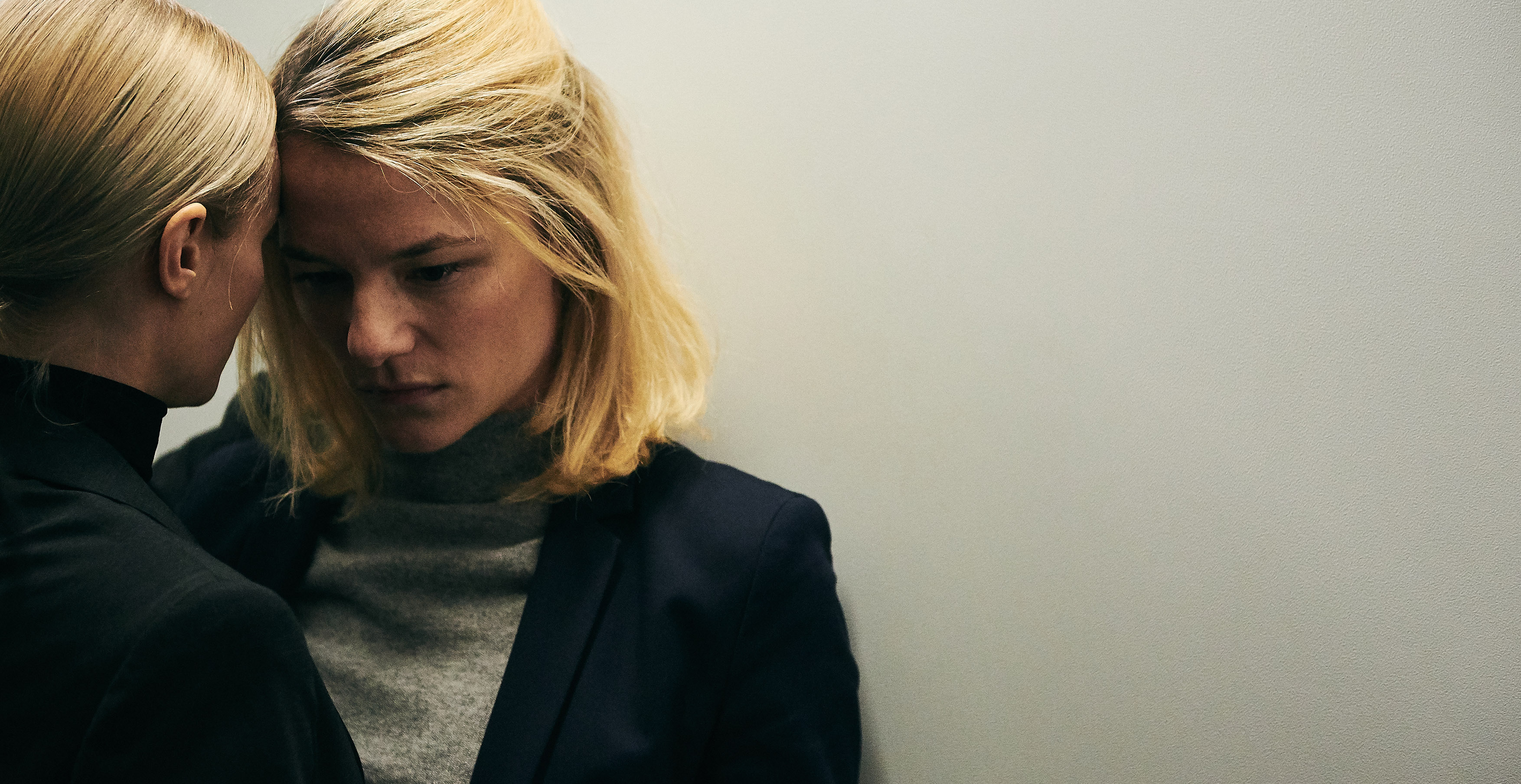 脚下的土地剧照的剧照