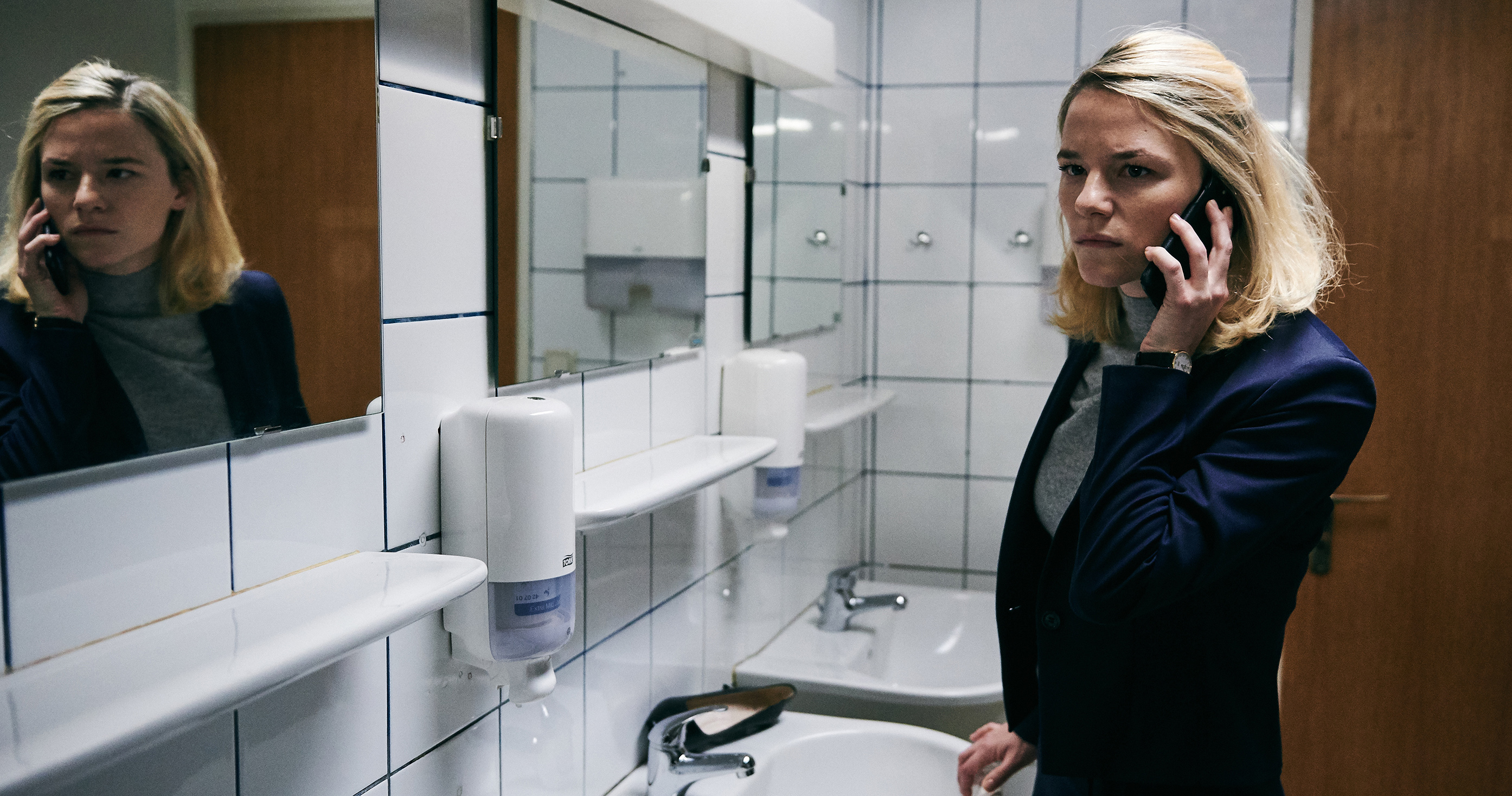 脚下的土地剧照的剧照