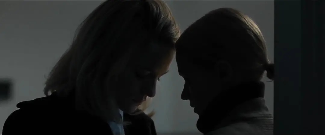 脚下的土地剧照的剧照