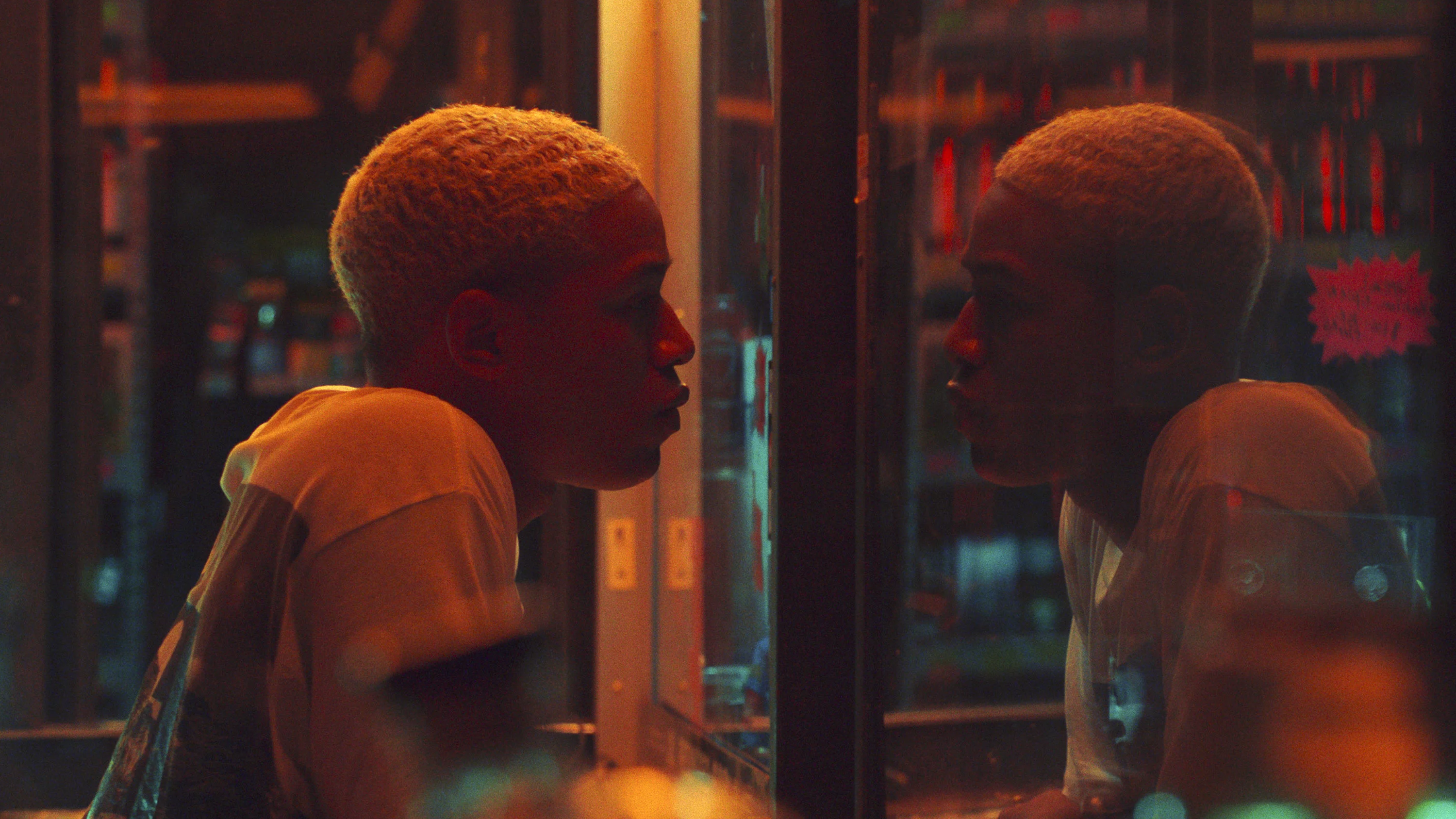 浪潮剧照的剧照