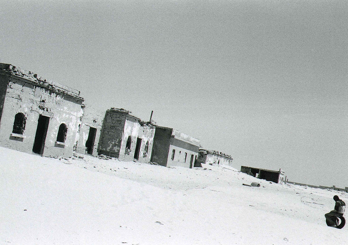 遗落之地剧照的剧照