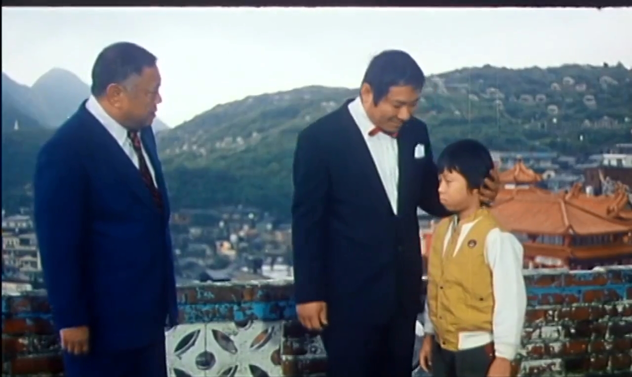 八番坑口的新娘剧照的剧照