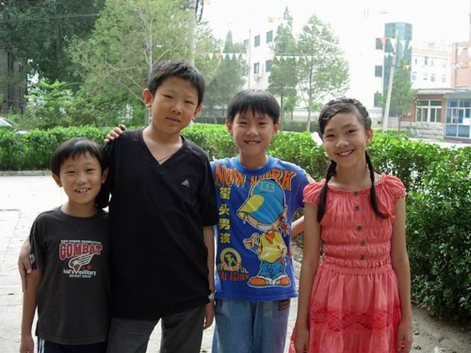 别惹小孩剧照的剧照