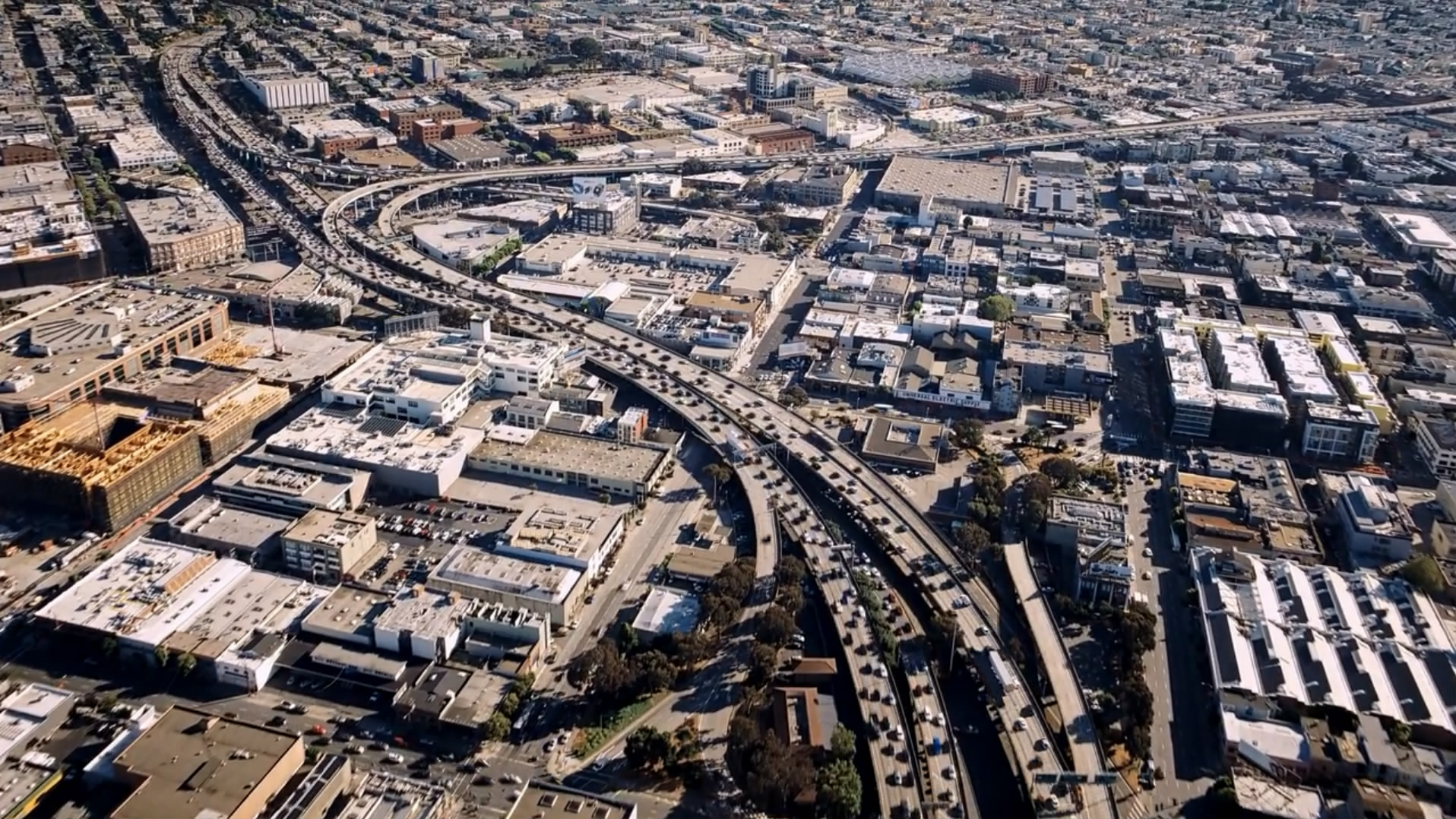 梦想之大：构建我们的世界剧照的剧照