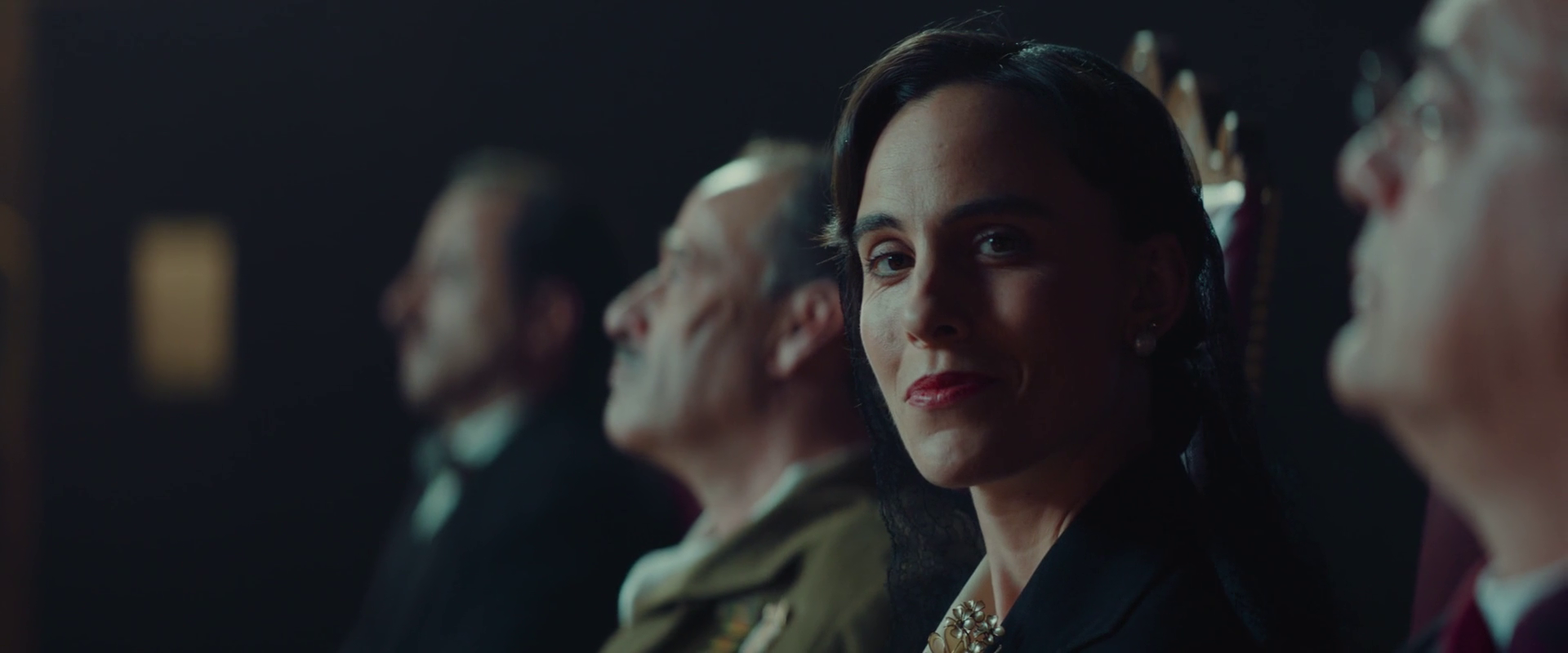 战争未了剧照的剧照