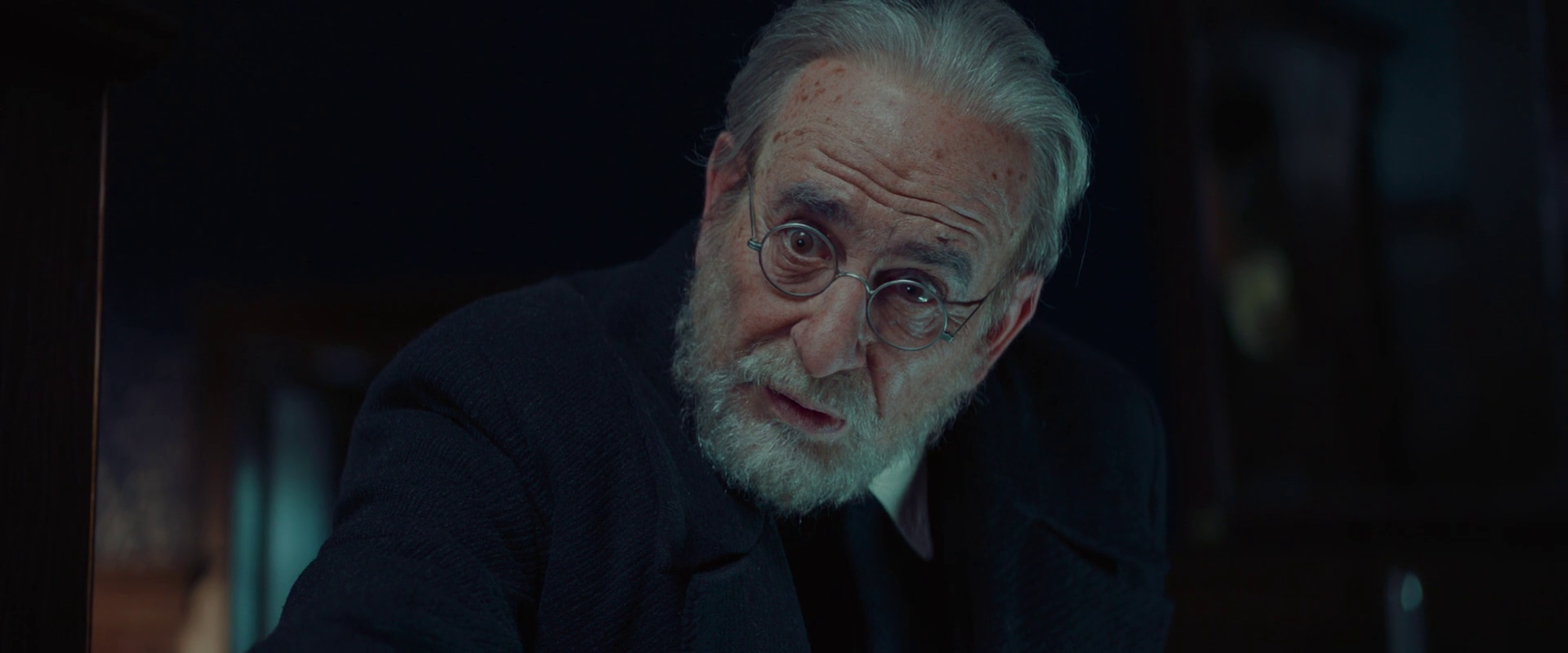 战争未了剧照的剧照