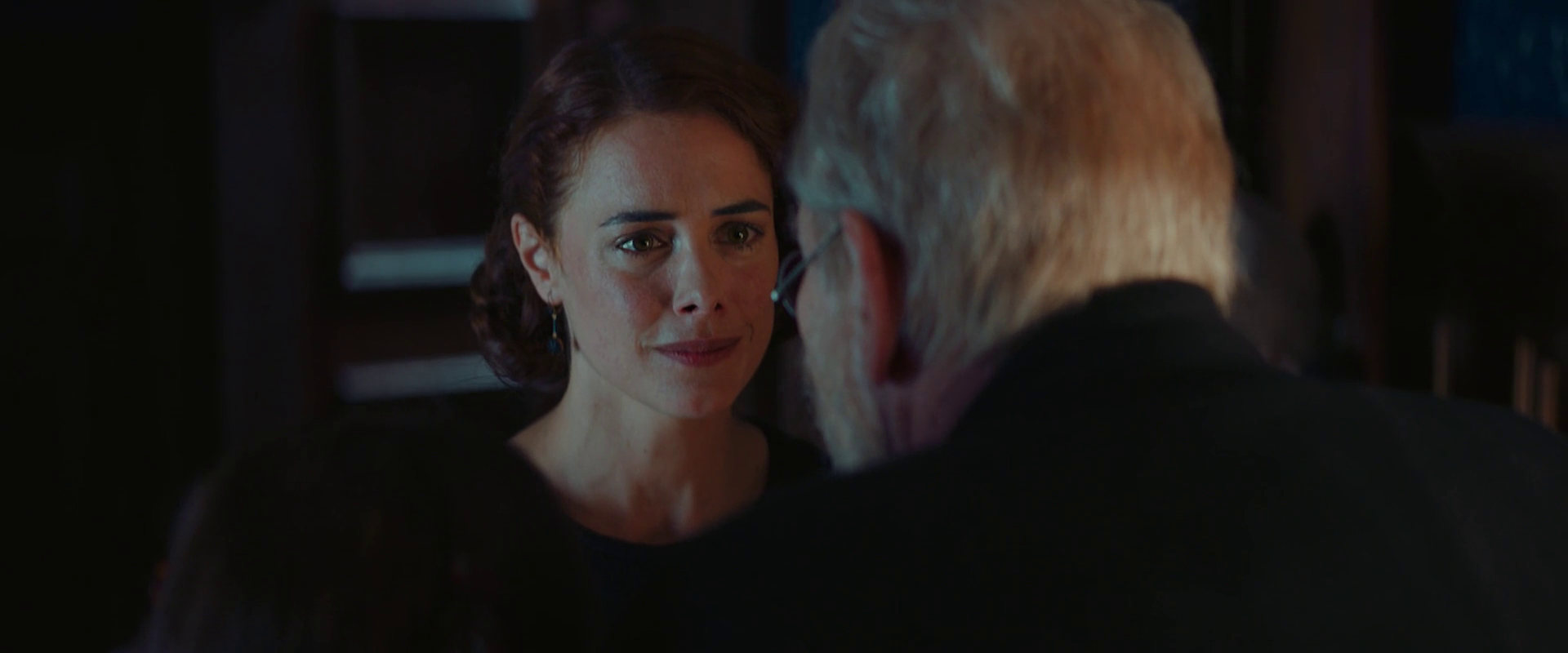 战争未了剧照的剧照