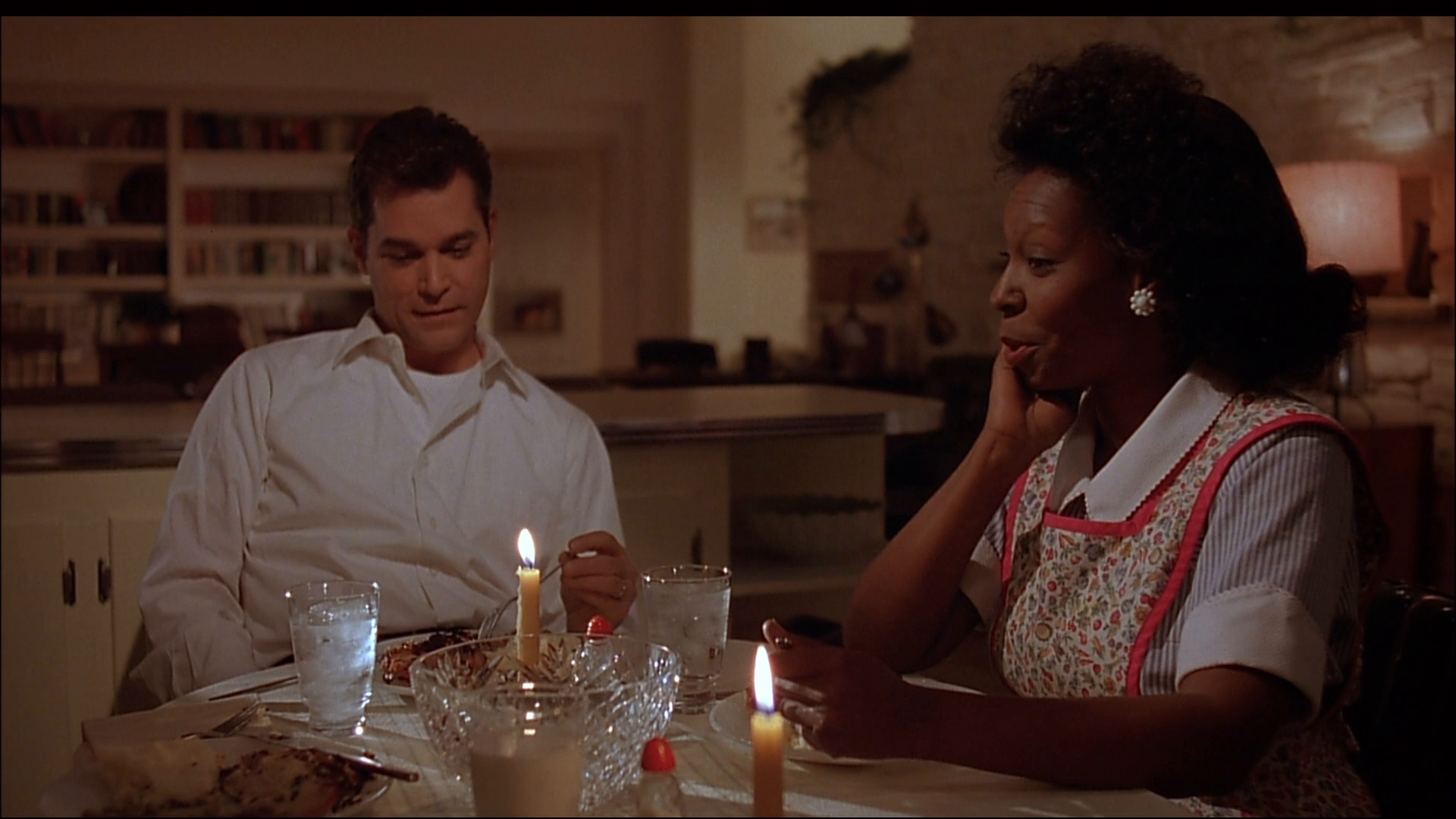 超级大奶妈剧照的剧照