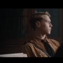 触碰的双手剧照