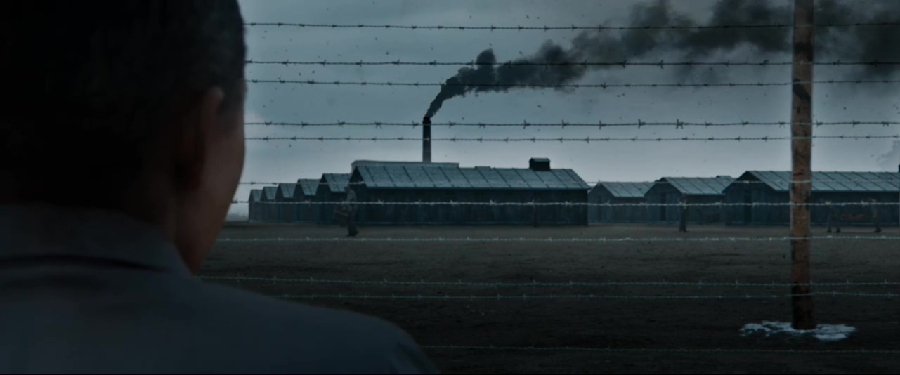 触碰的双手剧照的剧照