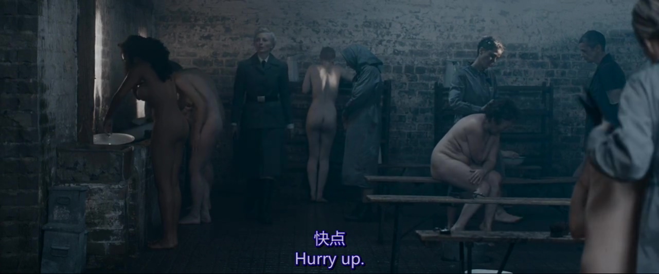 触碰的双手剧照的剧照