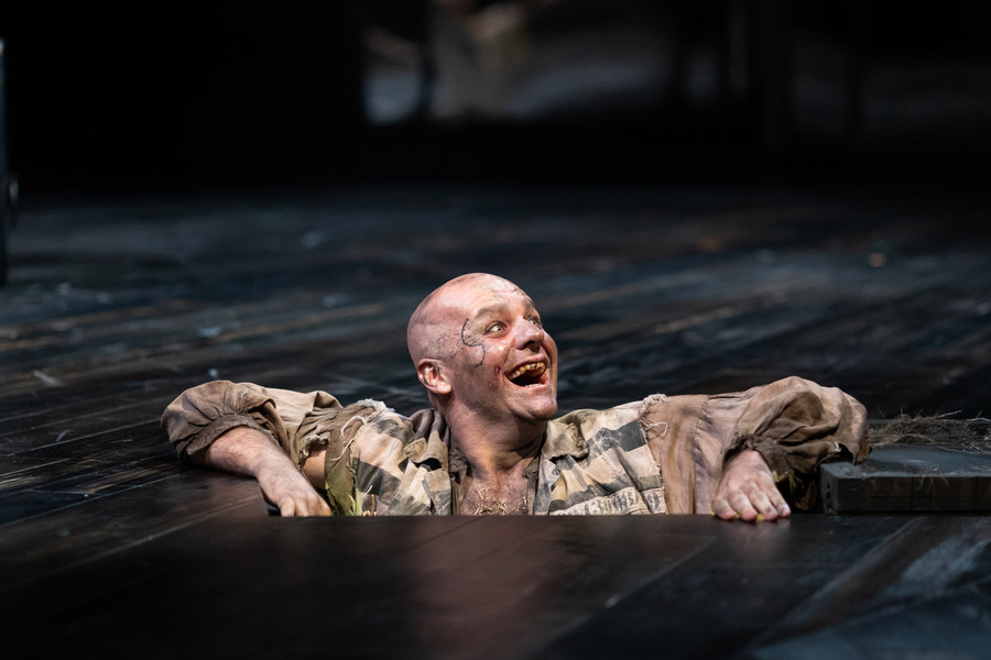 一报还一报剧照的剧照