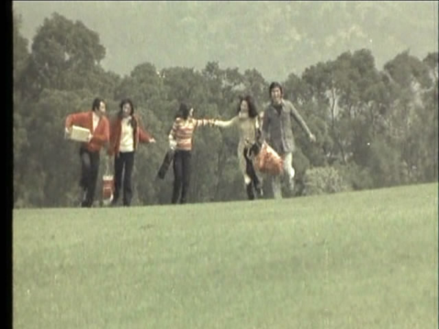 温暖在秋天剧照的剧照