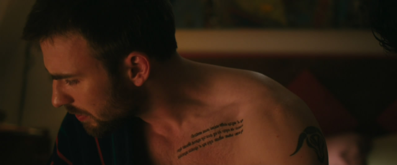 穿孔剧照的剧照