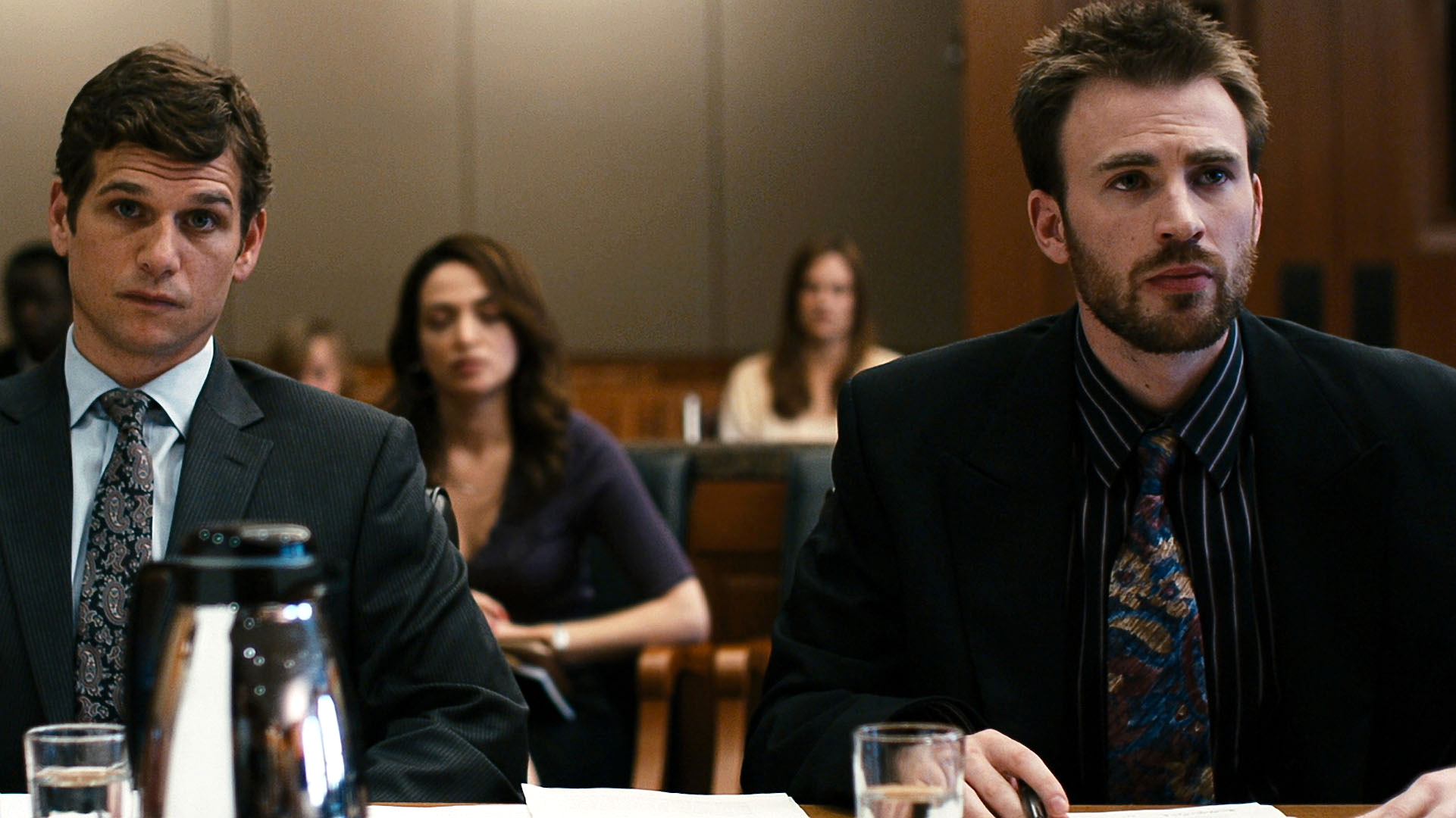 穿孔剧照的剧照