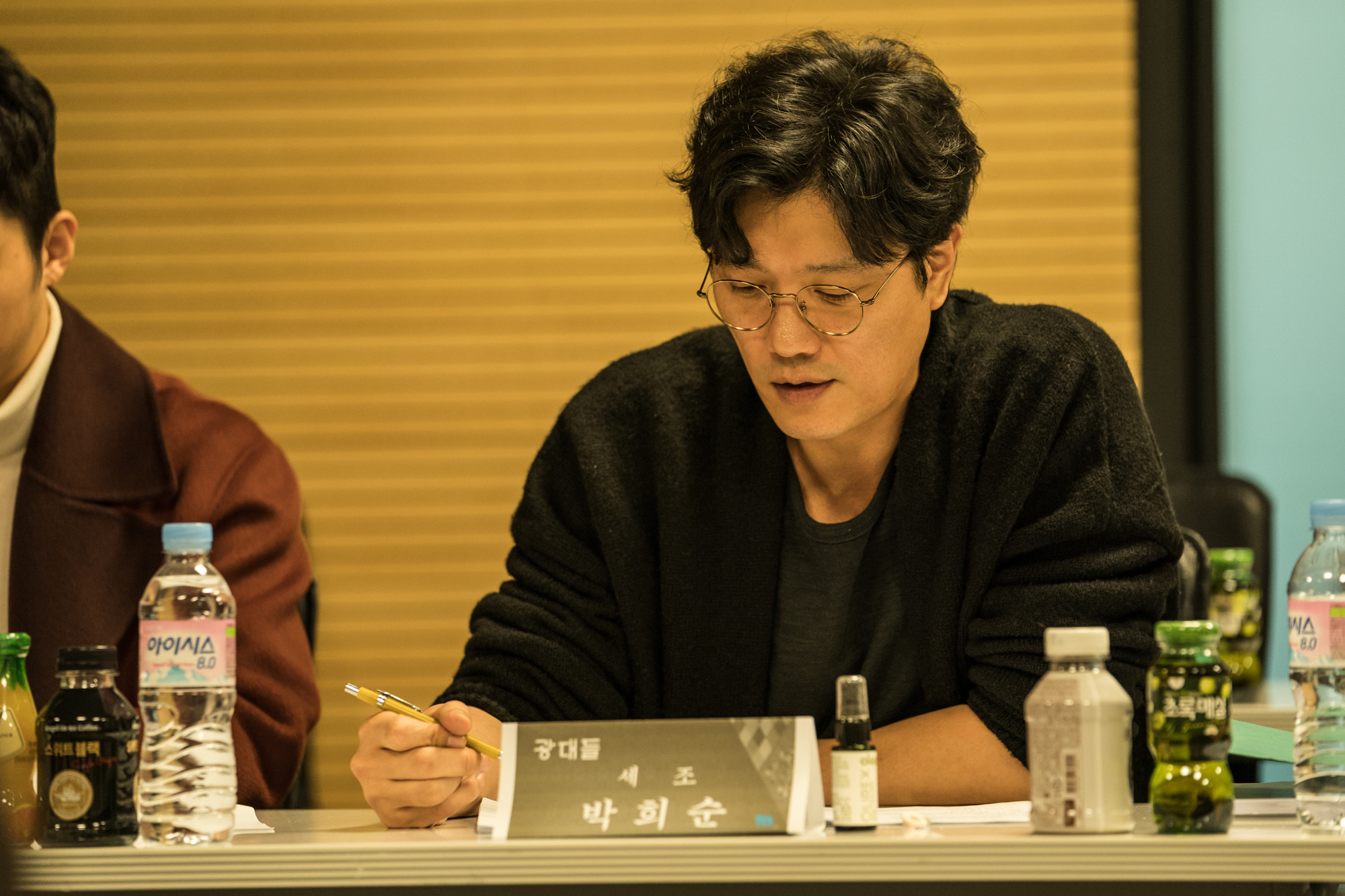 戏子们：传闻操纵团剧照的剧照