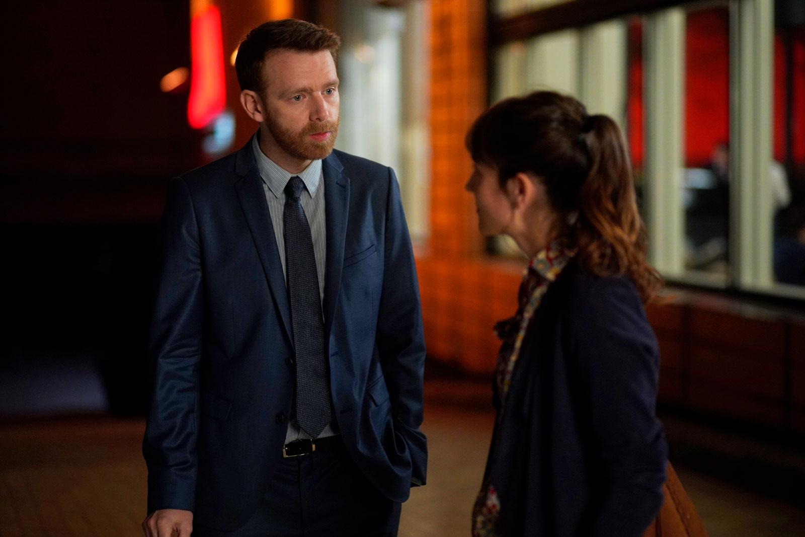 爱丽丝和市长剧照的剧照